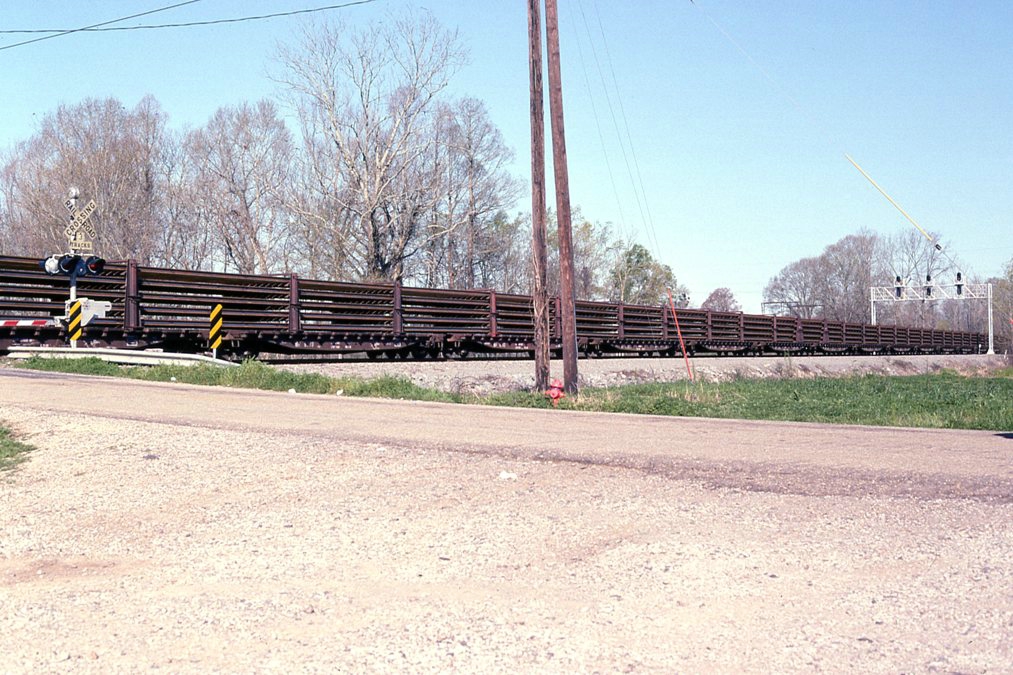 Rail train heading for the yard